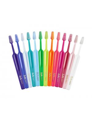 TePe Select Soft зубная щетка мягкая для взрослых и подростков